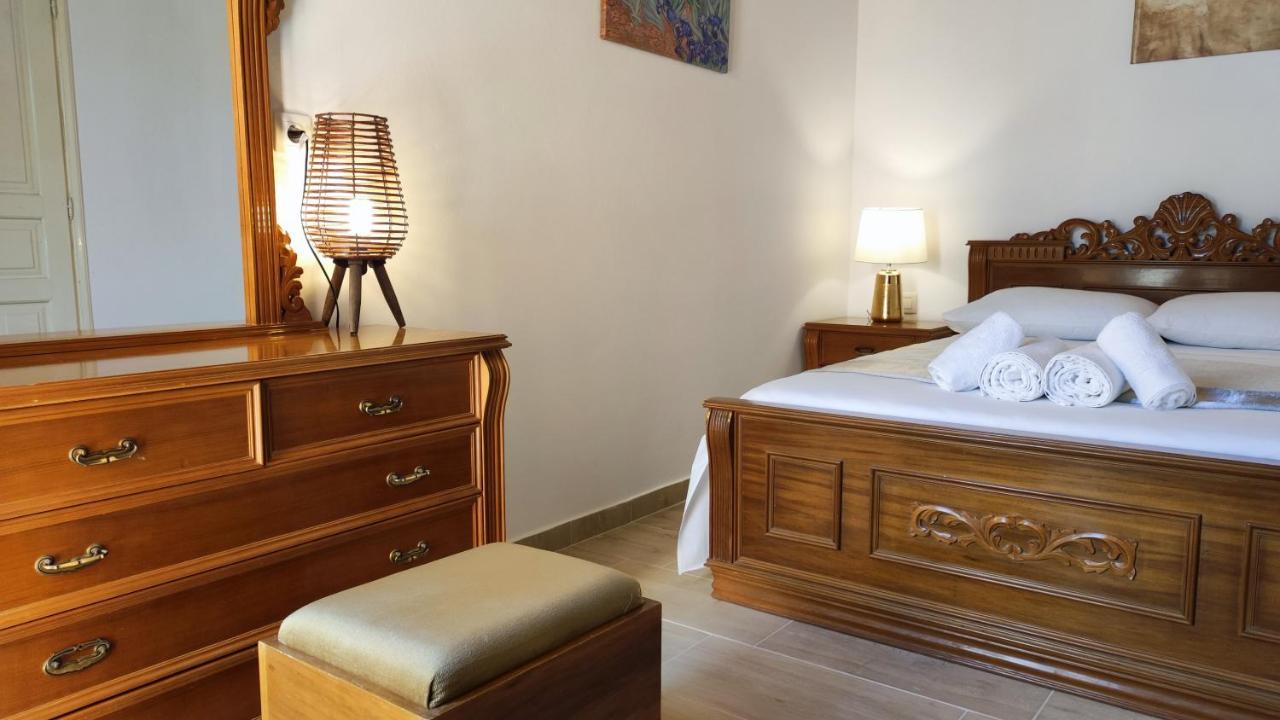 Amaryllis Apartament *